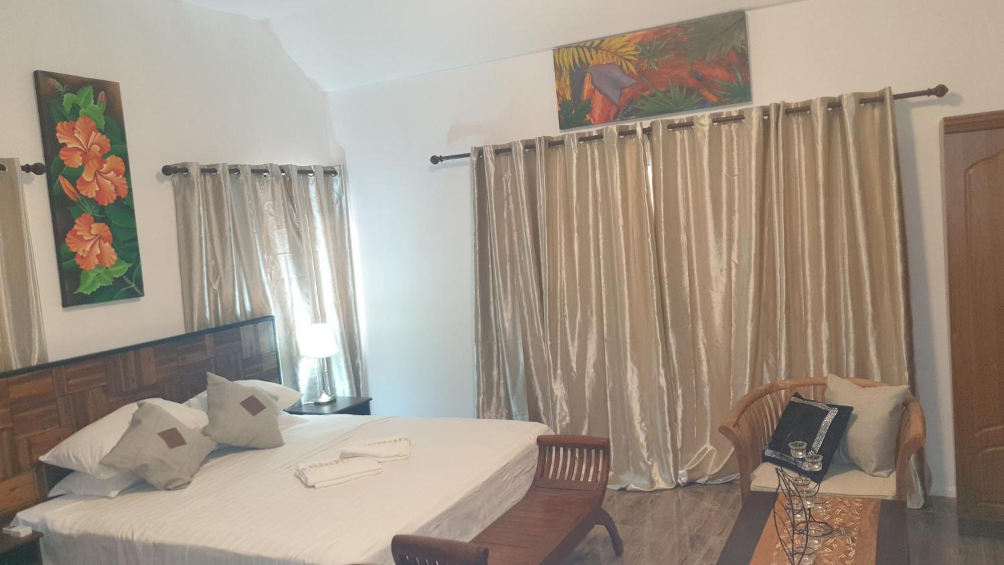Hotel Kaiselfcatering La Digue Exterior foto